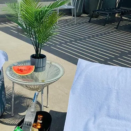 New 2bd Aprt With Shared Rooftop Pool E2 * Athènes