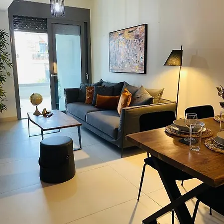 New 2bd Aprt With Shared Rooftop Pool E2 Athènes
