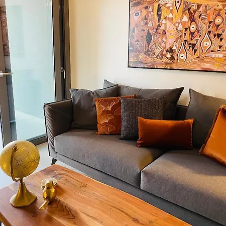 New 2bd Aprt With Shared Rooftop Pool E2 *